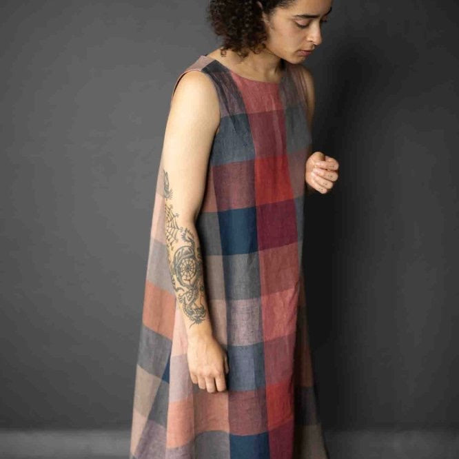 merchant and mills trapeze