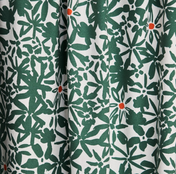 EcoVero crêpe | Flowery Chalky Green